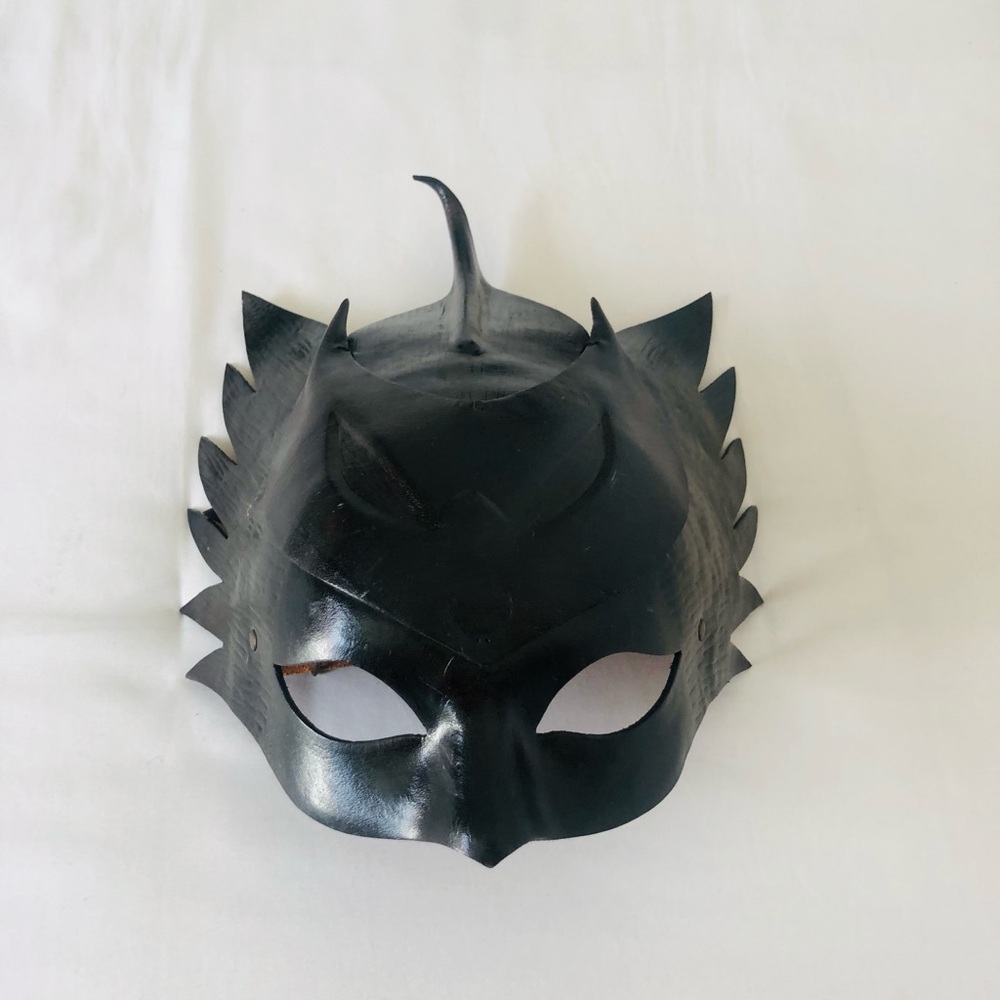 Men's Masquerade Black Leather Horned Face Mask - Dramatic Costume Accessory